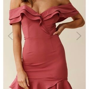 Beautiful coral off the shoulder Hello Molly!